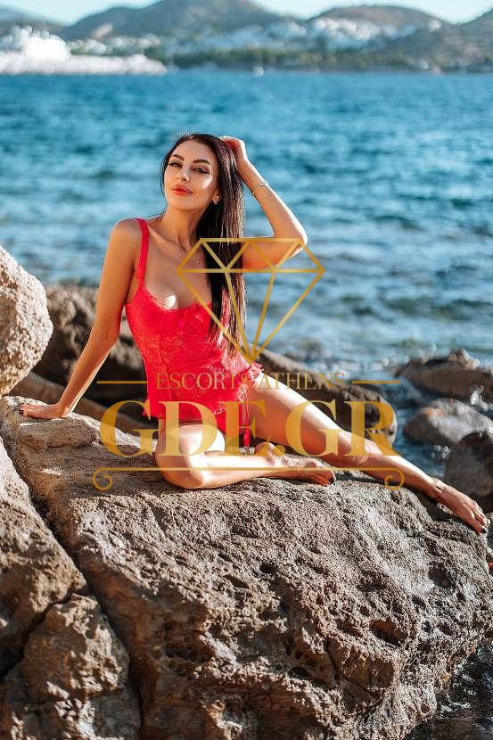 SENSUAL-SUPER-EROTIC-BUSTY-HOT-ESCORT-IN-ATHENS-OLIVIA-5