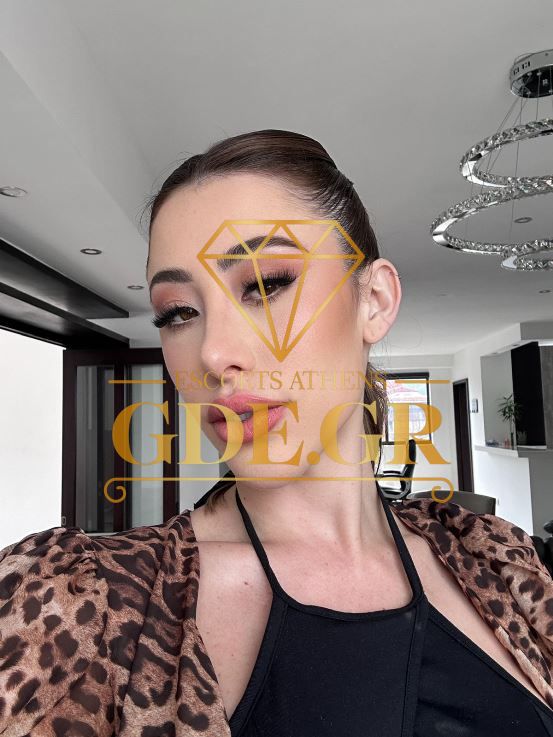 SENSUAL-EROTIC-MODEL-ESCORT-IN-ATHENS-PAMELA-2