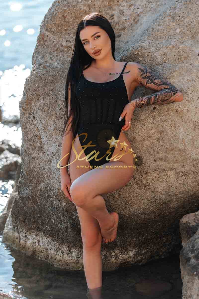 KRISTINA-MOLDAVIAN-ESCORT-GIRL-7
