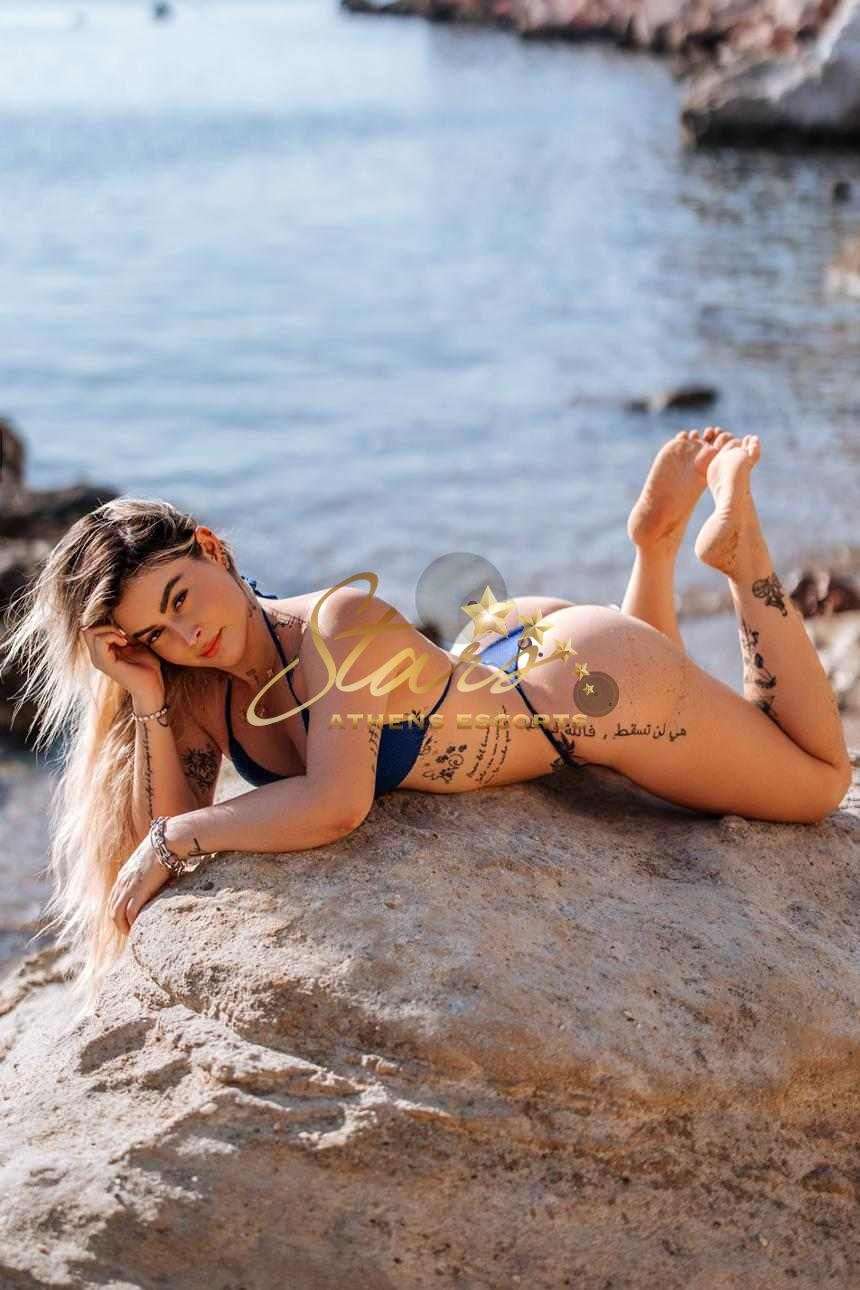 LUNA-ATHENS-ESCORT-STARS-1