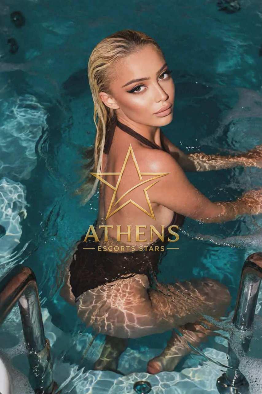 KYRA-ATHENS-ESCORT-STARS-8-1